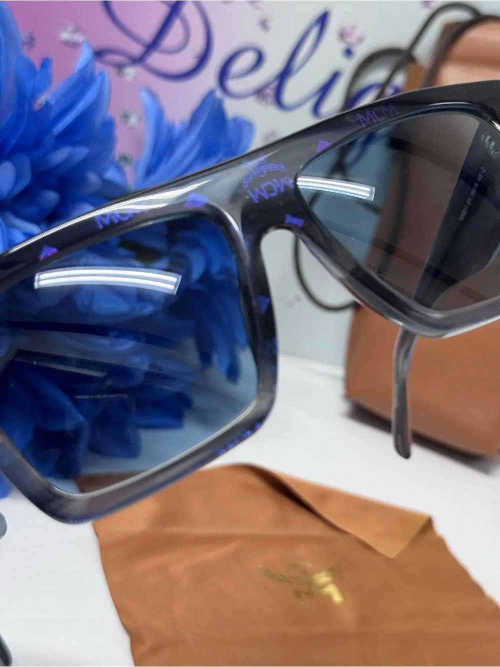 🔥 MCM UNISEX LOGO SUNGLASSES